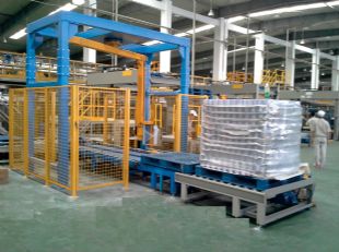 懸臂式纏（chán）繞機