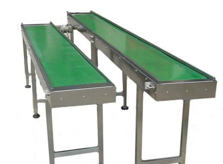 爬（pá）坡（pō）皮帶輸送機