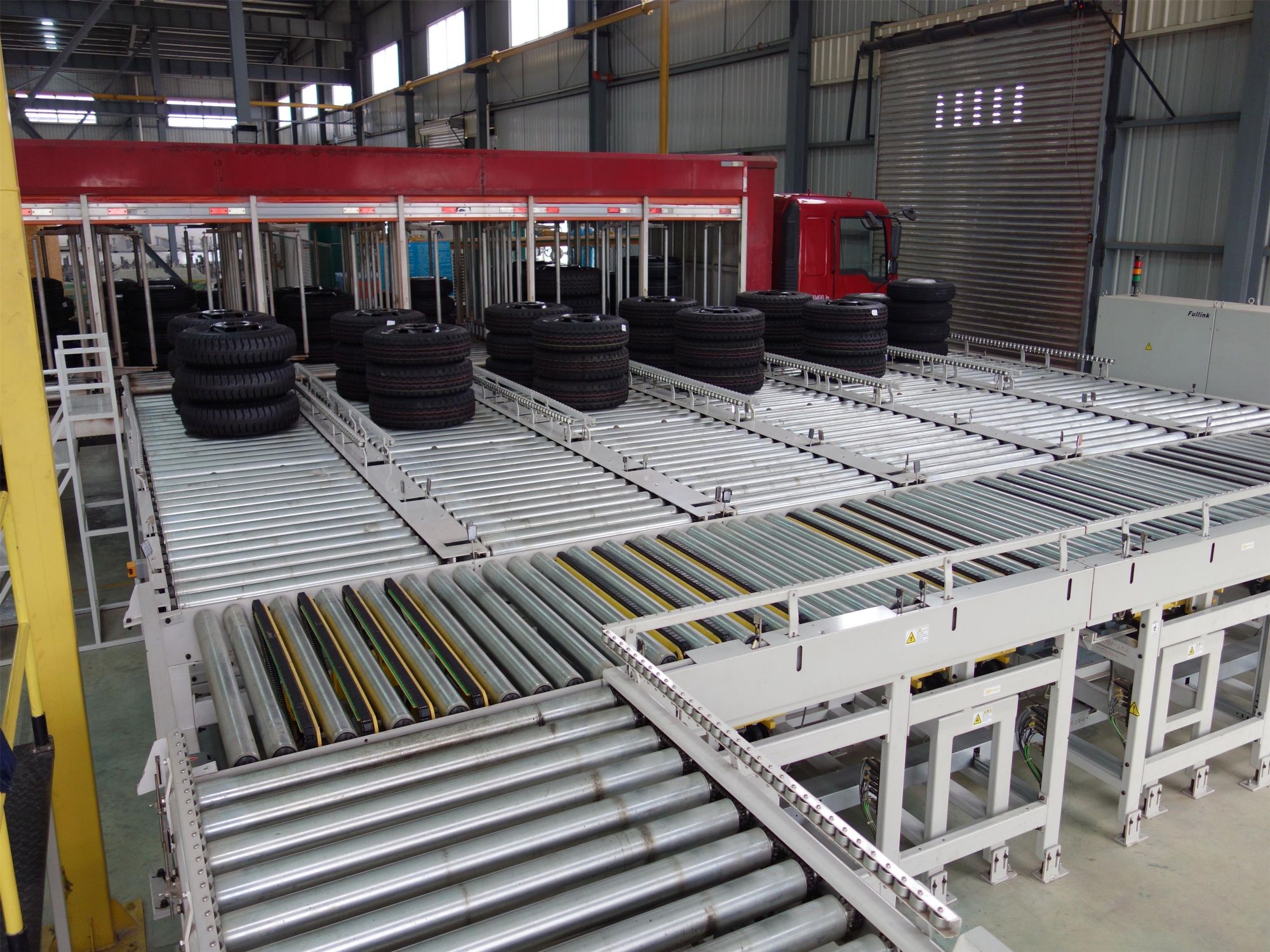 輥道（dào）輸送（sòng）機